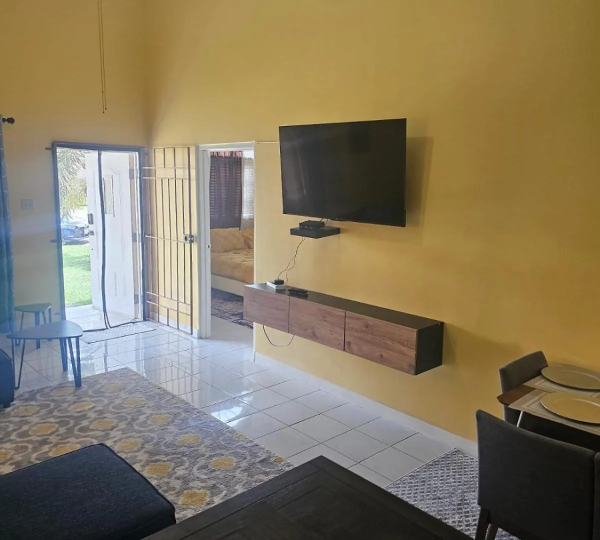 Caribbean Estate Loveable 3Brd Braeton